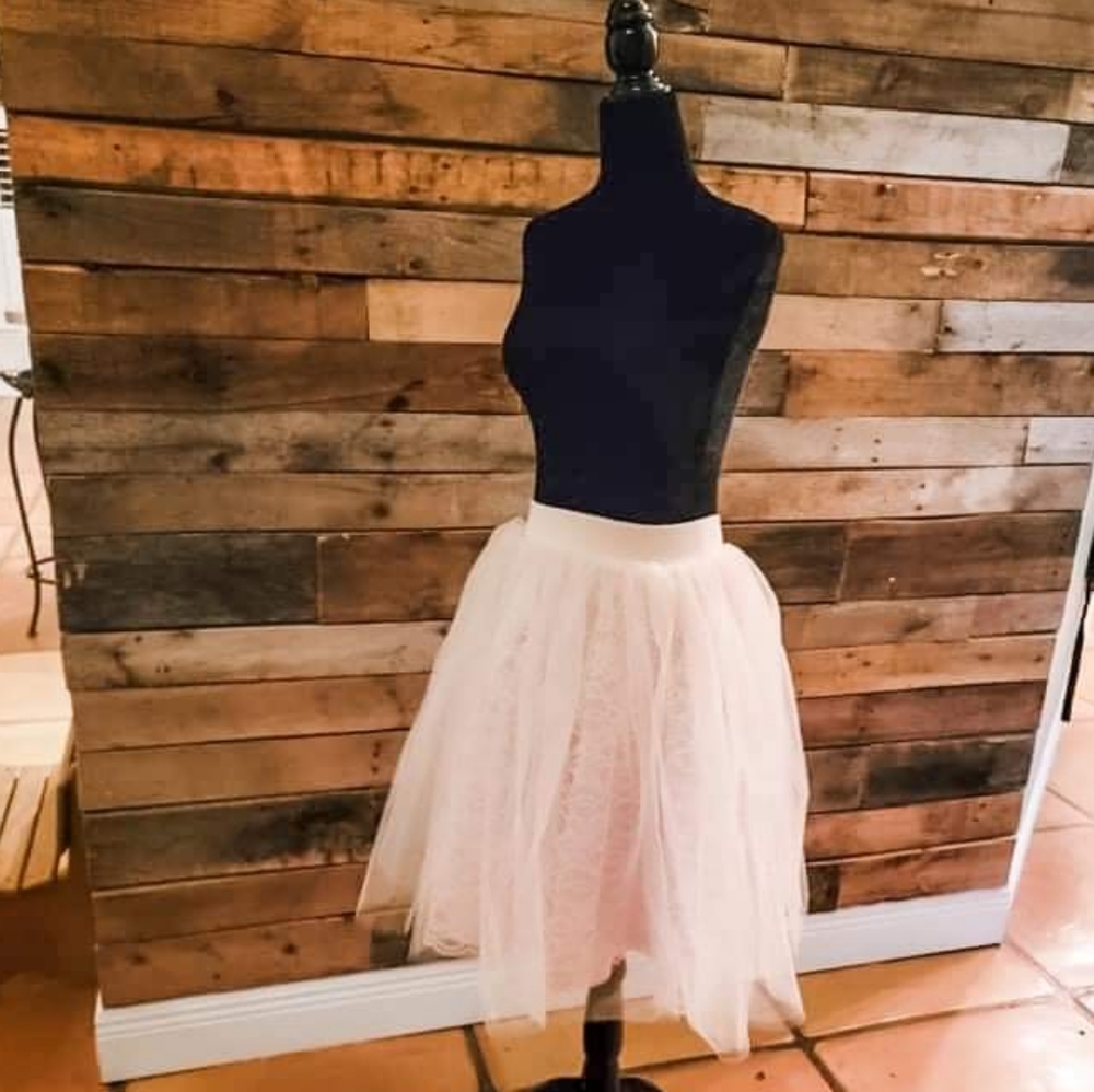 Bliss Tulle skirt - small (elastic waist band) NWT